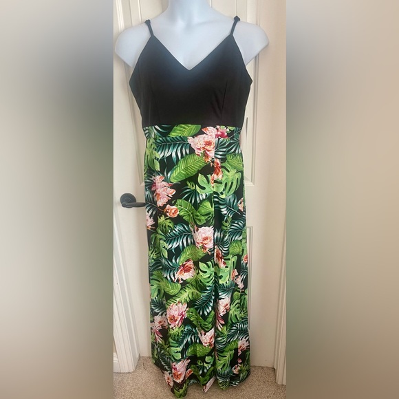 NWT Girl In Mind Farah Cami Split Maxi Dress Green Tropical Print, Size12 - Picture 6 of 11